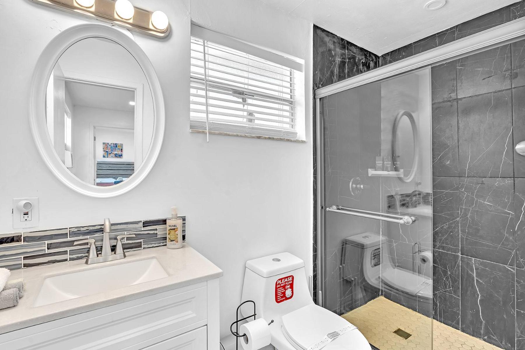 New Boutique 1 Bdrm Close To Beach & Casino #211 Hollywood Luaran gambar