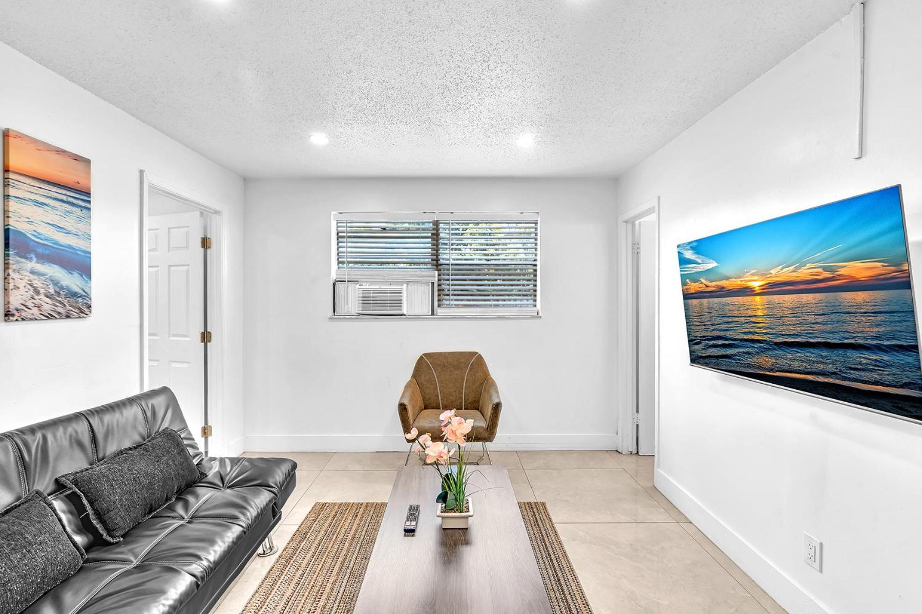 New Boutique 1 Bdrm Close To Beach & Casino #211 Hollywood Luaran gambar