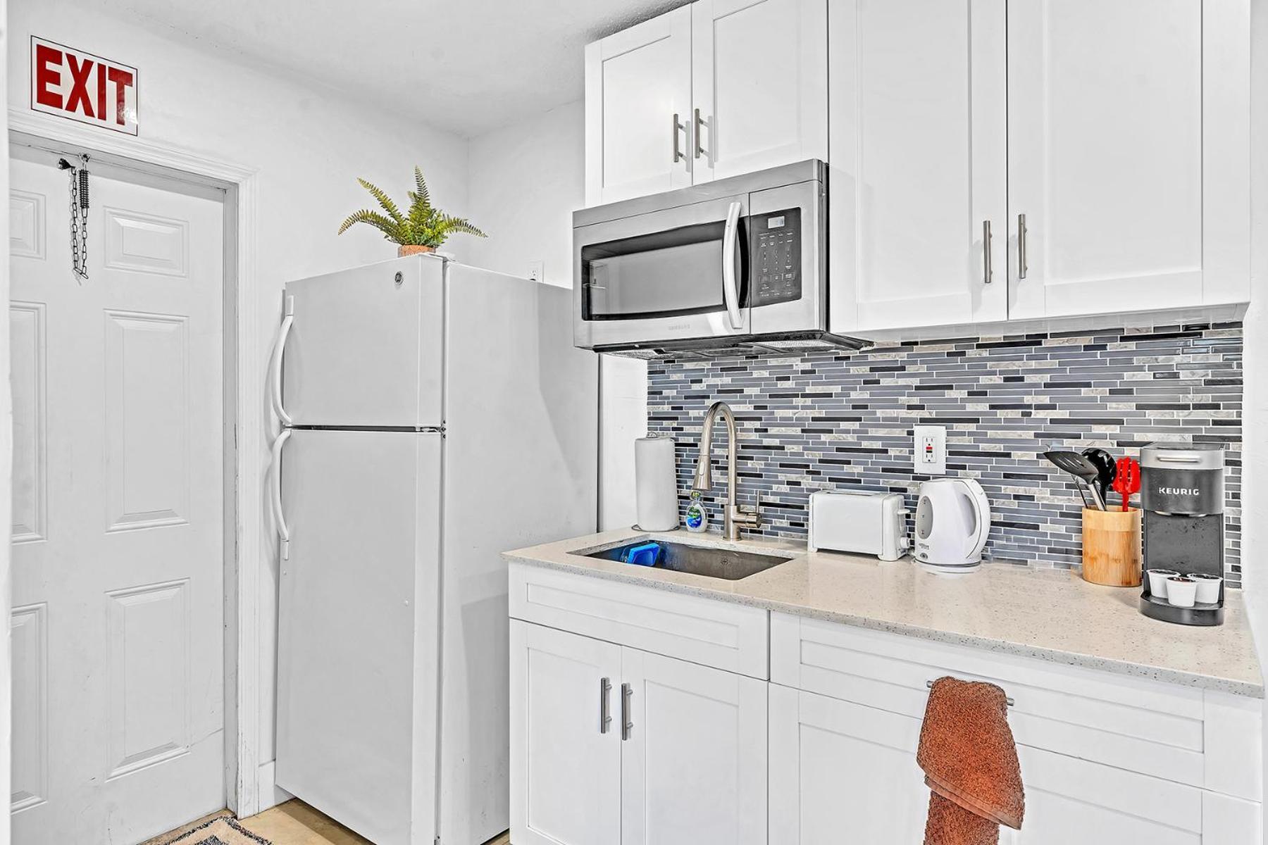 New Boutique 1 Bdrm Close To Beach & Casino #211 Hollywood Luaran gambar